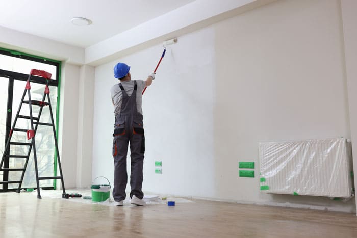 Cómo limpiar el moho de la pared - Iberdeco Humedades